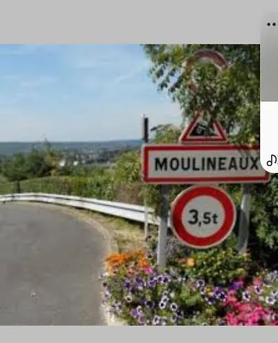 Petit Maison Villageoise Appartement Moulineaux